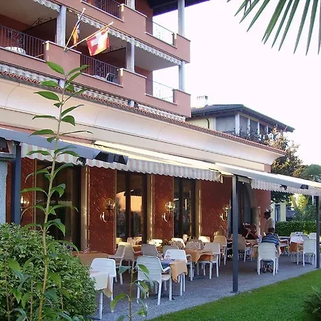 Hotel Elvetico 3*